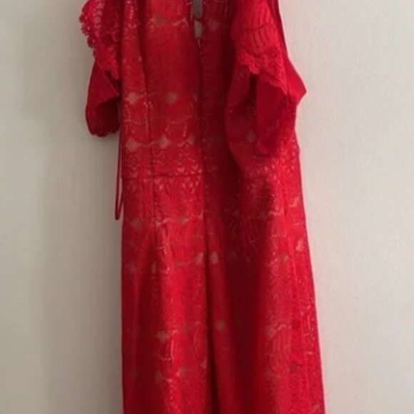 Elegant Red Lace Women's Top - Picture 2 of 2